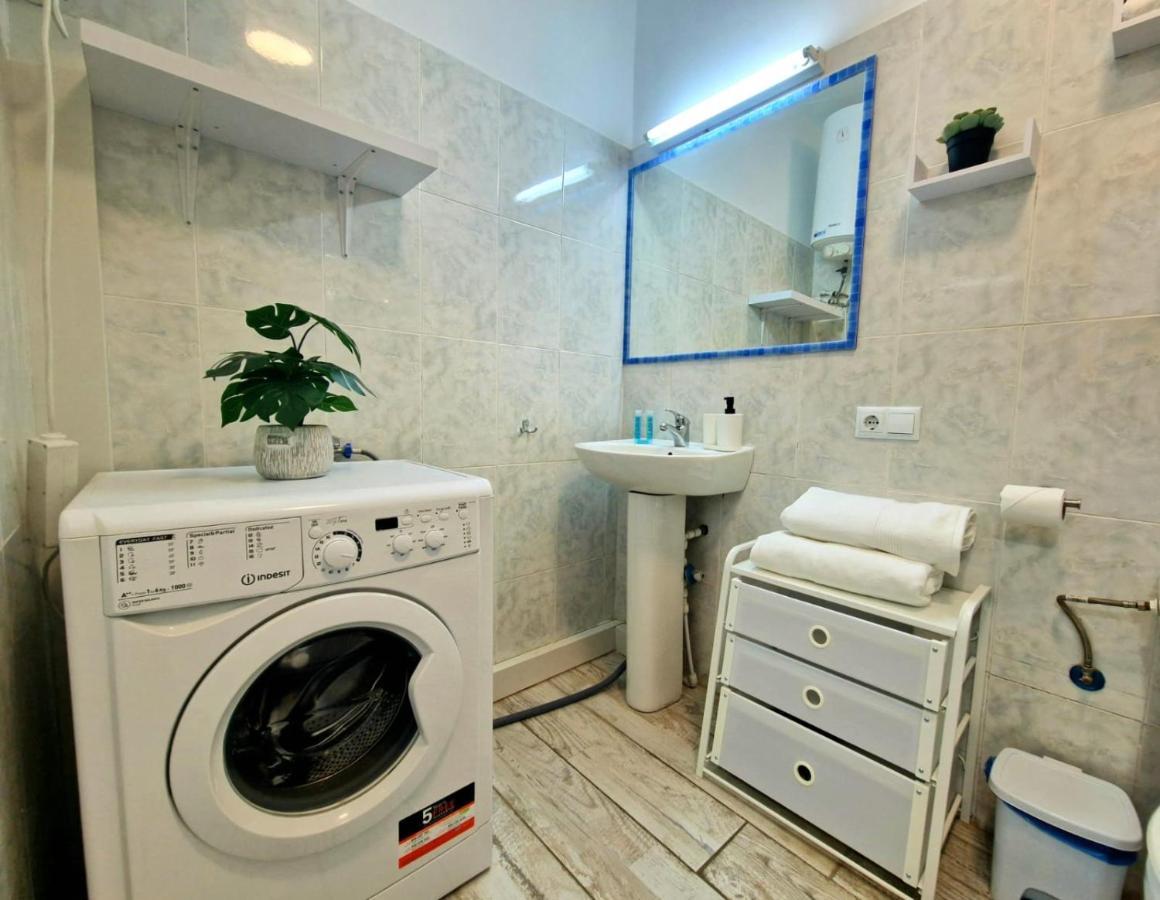 Lovely Blue Studio With Ocean View And Pool, Paraiso 918 アデヘ エクステリア 写真